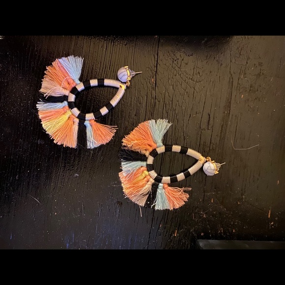 Bauble bar earrings - Picture 3 of 4